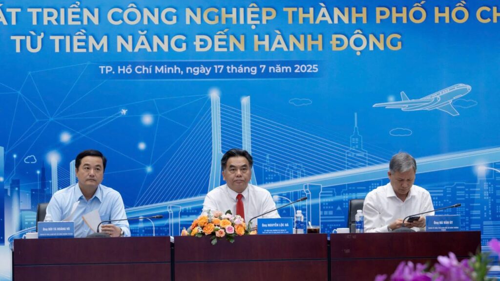 TP.HCM ĐẨY MẠNH CÔNG NGHIỆP CÔNG NGHỆ CAO, SẢN XUẤT XANH SAU SÁP NHẬP MỞ RỘNG