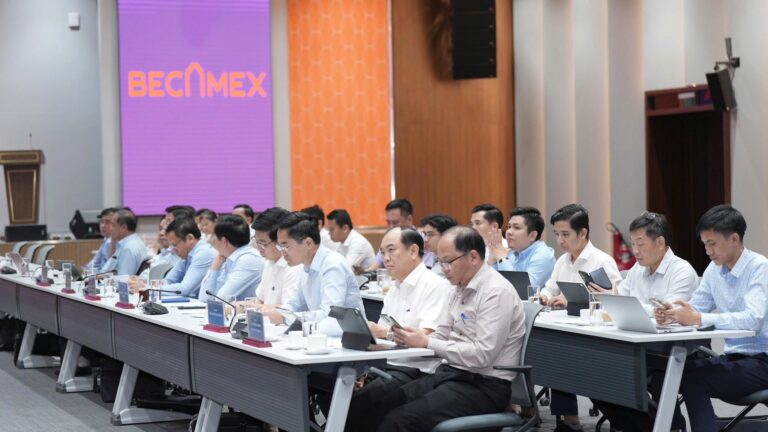 HCMC ASSIGNS BECAMEX GROUP TO CONDUCT STUDIES FOR TWO MAJOR RAILWAY PROJECTS