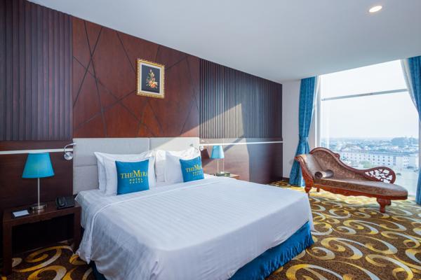 Phòng Business Suite Double